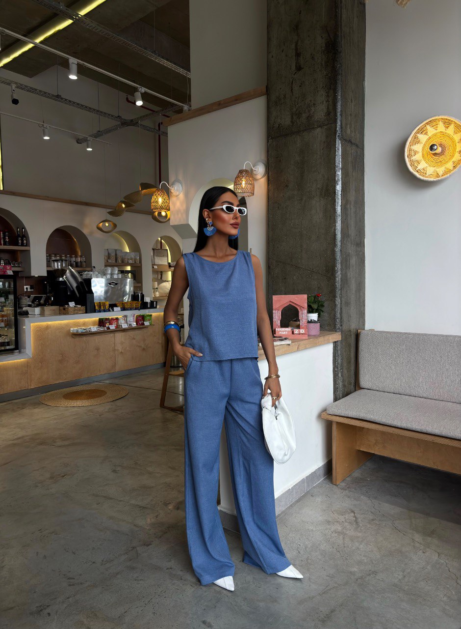 Sleeveless Suit - Blouse and Pants Set - BossyMs