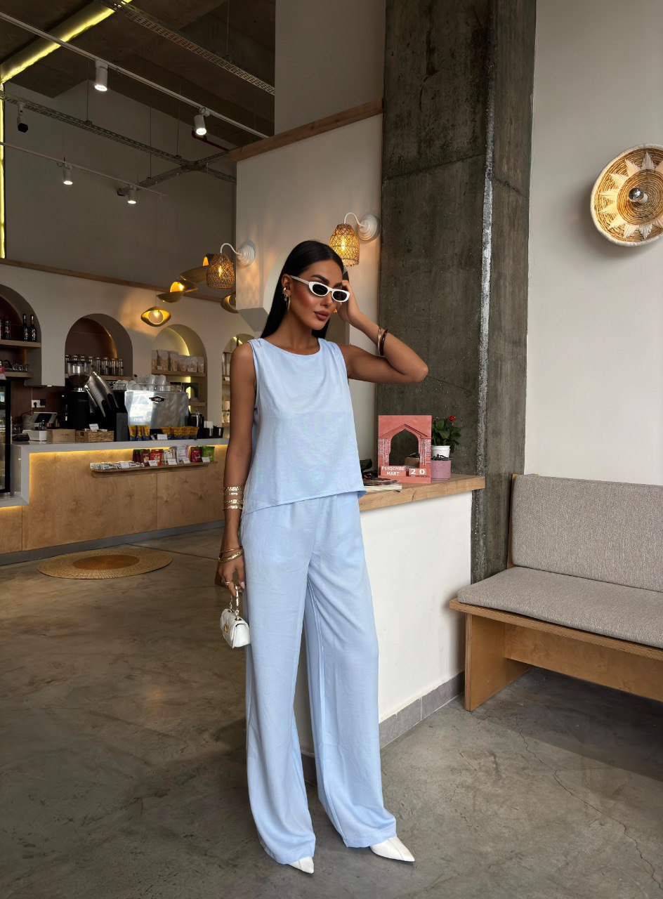 Sleeveless Suit - Blouse and Pants Set - BossyMs