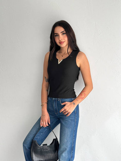 Sleeveless V-Cut Blouse  - Accessorized