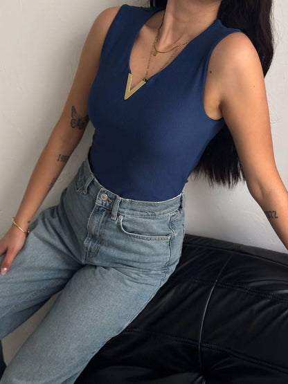 Sleeveless V-Cut Blouse  - Accessorized